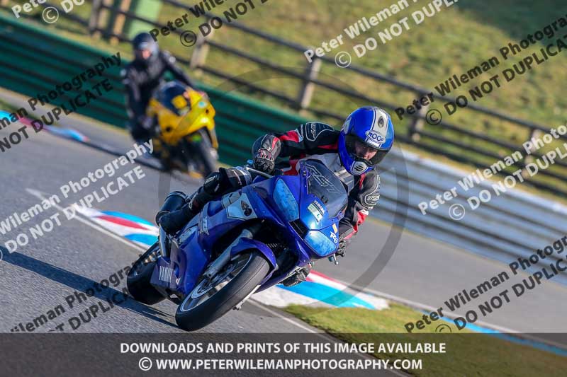 PJM Wedding Photography;enduro digital images;event digital images;eventdigitalimages;mallory park;mallory park photographs;mallory park trackday;mallory park trackday photographs;no limits trackdays;peter wileman photography;racing digital images;trackday digital images;trackday photos